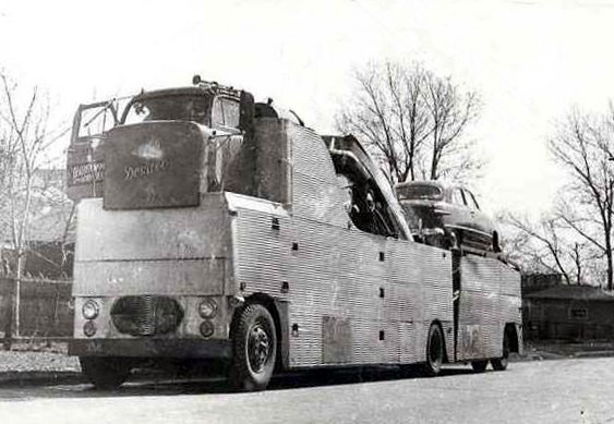 vintage bizarre auto transport