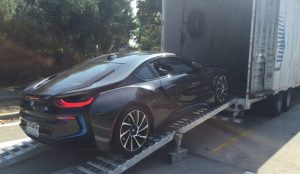 sports car shipping corsia bmw electric